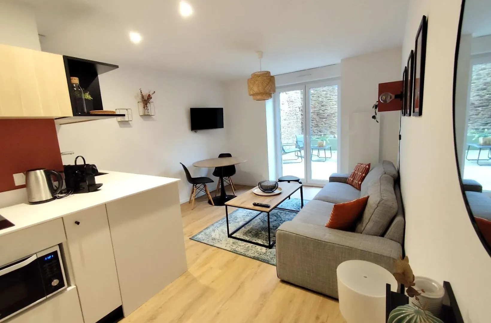 Beau Et Calme T1 Avec Terrasse Au Coeur De Kerinou Apartment Brest 0*,  France